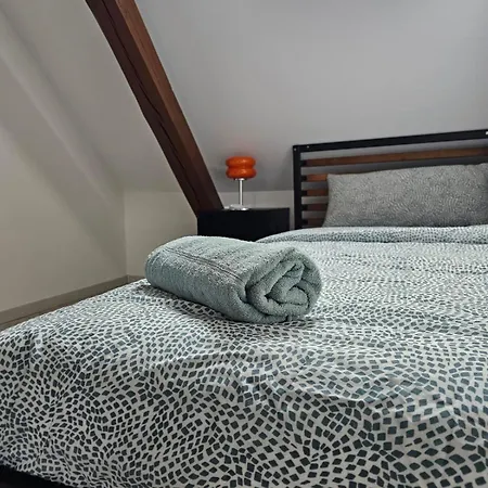 Apartmán Stayinn Moeckern - 1 Fuer 3 Personen -1zimmer Mit Schlafsofa Und Doppelbett-kein Zweites