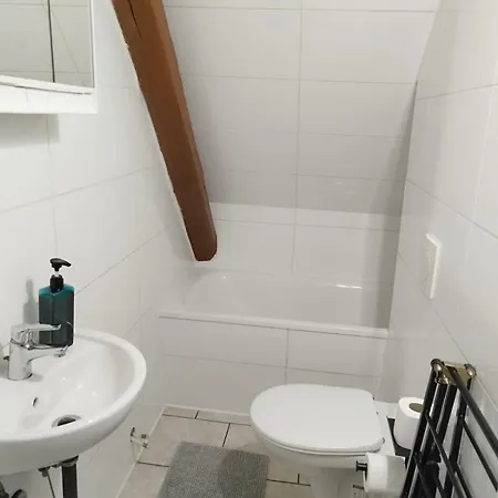 Stayinn Möckern - 1 Für 3 Personen -1zimmer Mit Schlafsofa Und Doppelbett-kein Zweites * Leipzig