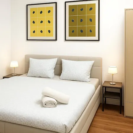 Stayinn Möckern - 1 Für 3 Personen -1zimmer Mit Schlafsofa Und Doppelbett-kein Zweites *