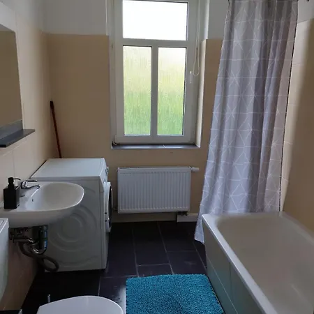Apartment Stayinn Möckern - 1 Für 3 Personen -1zimmer Mit Schlafsofa Und Doppelbett-kein Zweites *