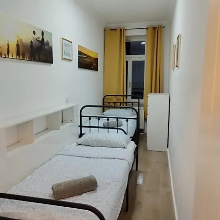 Stayinn Möckern - 1 Für 3 Personen -1zimmer Mit Schlafsofa Und Doppelbett-kein Zweites Leipzig